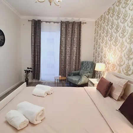 5* Luxury Near Avram Iancu Sq New. Private Parking Cluj-Napoca