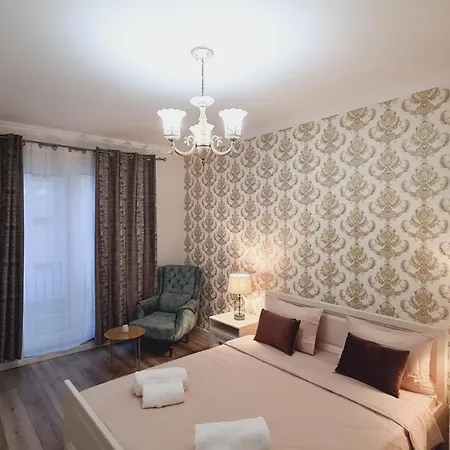 5* Luxury Near Avram Iancu Sq New. Private Parking Apartment Cluj-Napoca