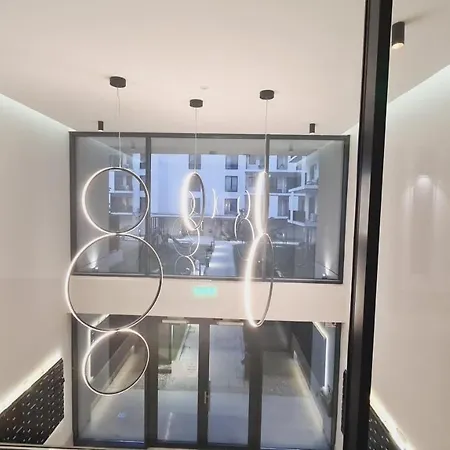 5* Luxury Near Avram Iancu Sq New. Private Parking Apartment Cluj-Napoca