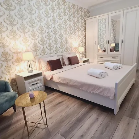 5* Luxury Near Avram Iancu Sq New. Private Parking * Kolozsvár