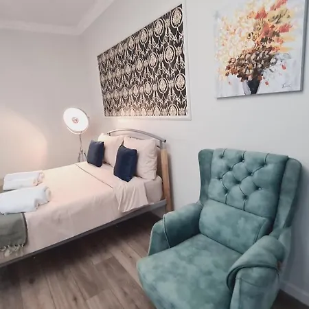 5* Luxury Near Avram Iancu Sq New. Private Parking Apartment Cluj-Napoca