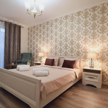 5* Luxury Near Avram Iancu Sq New. Private Parking *