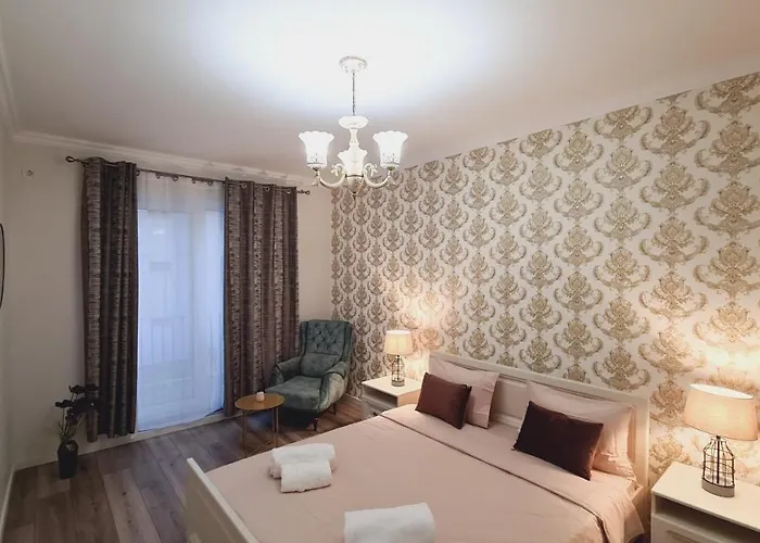 5* Luxury Near Avram Iancu Sq New. Private Parking Apartment Cluj-Napoca