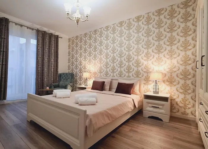 5* Luxury Near Avram Iancu Sq New. Private Parking *