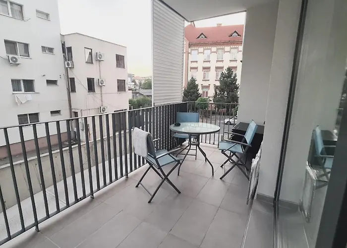 5* Luxury Near Avram Iancu Sq New. Private Parking Lägenhet